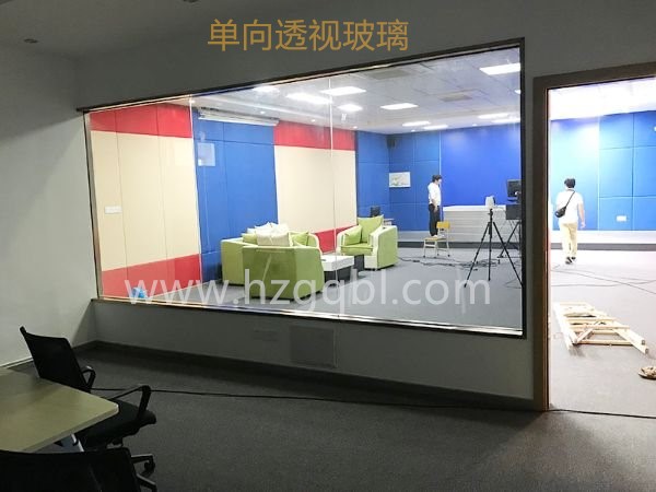 貴州單向透視玻璃生產(chǎn)廠家，貴陽(yáng)單向透視玻璃價(jià)格，單向玻璃批發(fā)，廣西單向透視玻璃，浙江單向透視玻璃， 單透玻璃 原子鏡 單