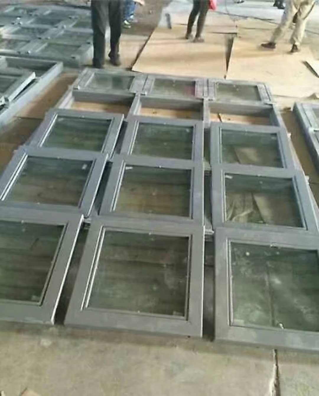 湖北泄爆窗