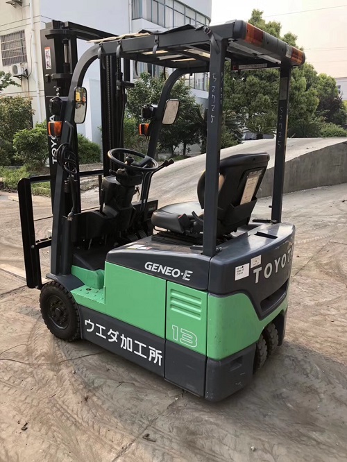 轉(zhuǎn)讓豐田電瓶叉車