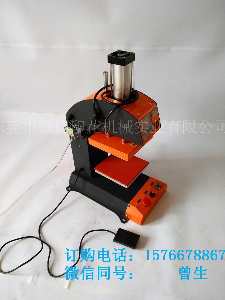 廠家批發(fā)手動標(biāo)簽機(jī) 內(nèi)衣內(nèi)褲領(lǐng)標(biāo)機(jī) 小型燙嘜機(jī) 壓標(biāo)機(jī)