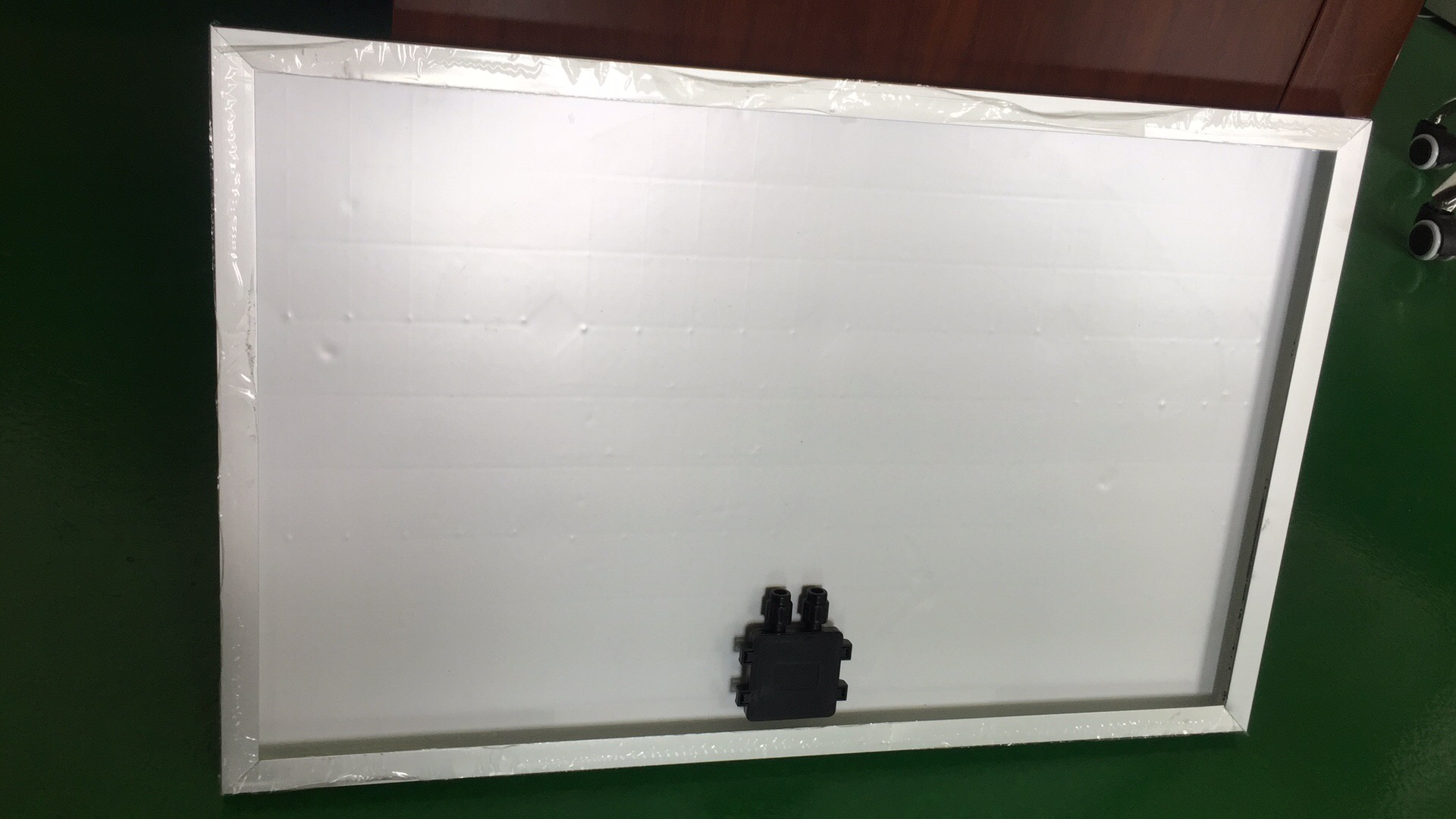 光伏發(fā)電板 光伏發(fā)電板廠家 中山光伏發(fā)電板 中山光伏發(fā)電板廠家 光伏發(fā)電板廠家直銷 光伏發(fā)電板生產(chǎn)廠家 光伏發(fā)電板供應(yīng)商