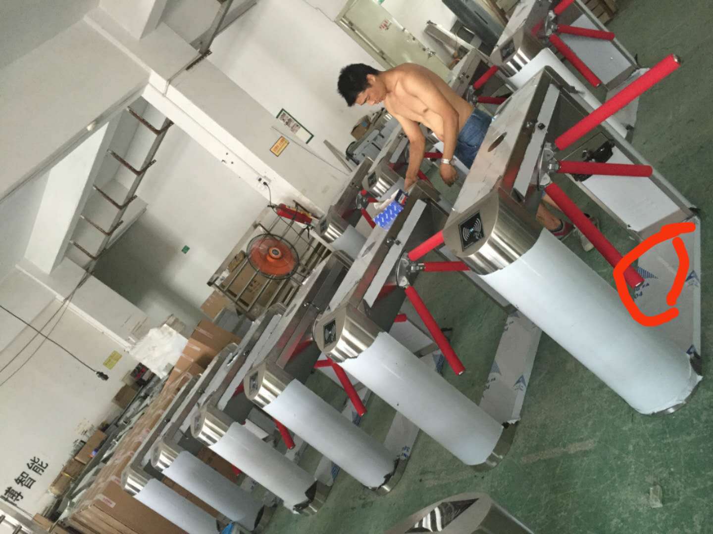 南京員工通道刷卡機(jī)南京人行通道刷 南京工地刷卡人行員工通道進(jìn)出設(shè)備