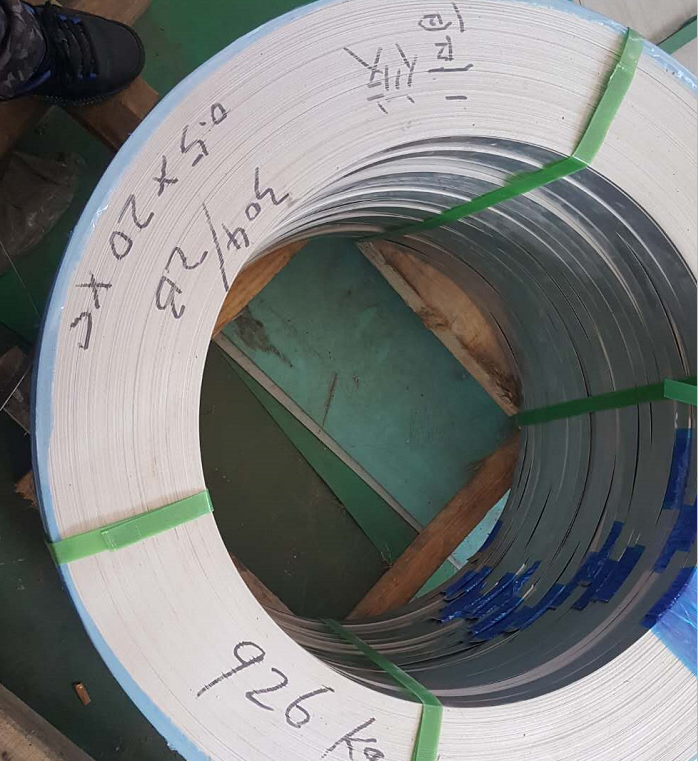 廠家直銷優(yōu)質(zhì)2B不銹鋼精密鋼帶