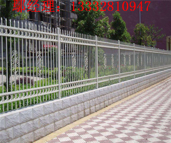 南寧公園護(hù)欄供應(yīng) 柳州別墅柵欄廠家 桂林小區(qū)圍欄現(xiàn)貨