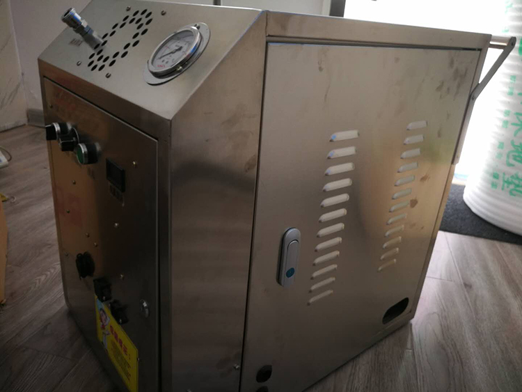 蒸汽洗車(chē)機(jī)，移動(dòng)蒸汽洗車(chē)機(jī)，三輪車(chē)蒸汽洗車(chē)機(jī)，上門(mén)洗車(chē)機(jī)