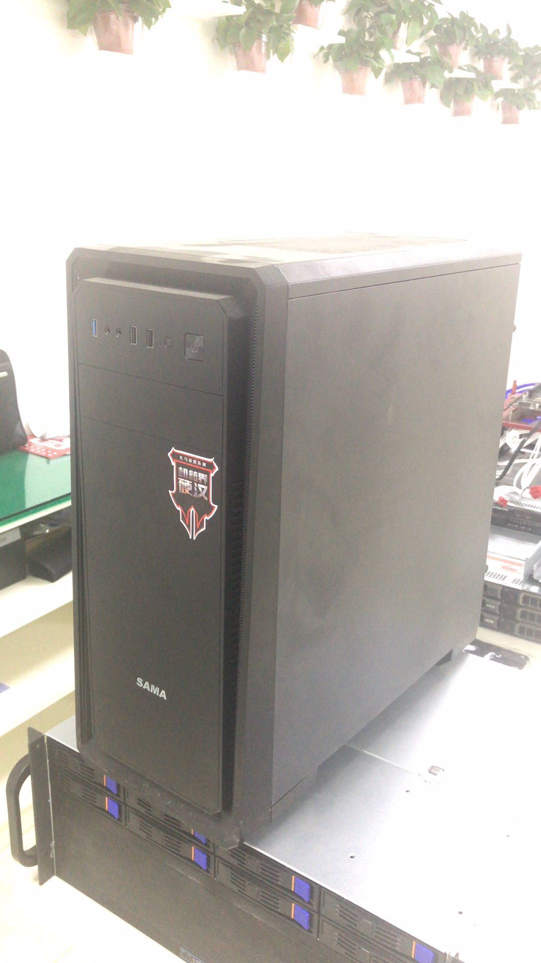 印藝網(wǎng)維專業(yè)設(shè)計(jì)電腦  印藝網(wǎng)維平面設(shè)計(jì)電腦 印藝網(wǎng)維專業(yè)設(shè)計(jì)電腦