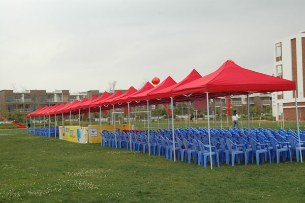 南昌廣告帳篷、折疊帳篷定制、戶外帳篷廠太陽傘批發(fā)