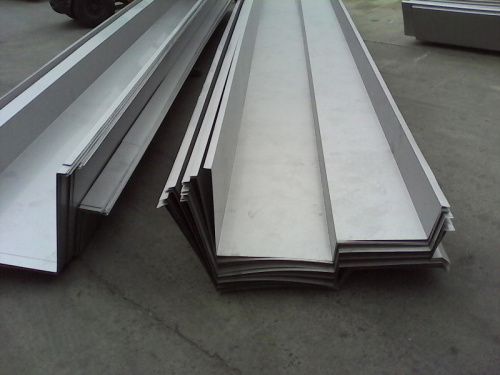 西安銷售鐵板天溝規(guī)格|定做廠家 西安鐵板水槽供應(yīng)