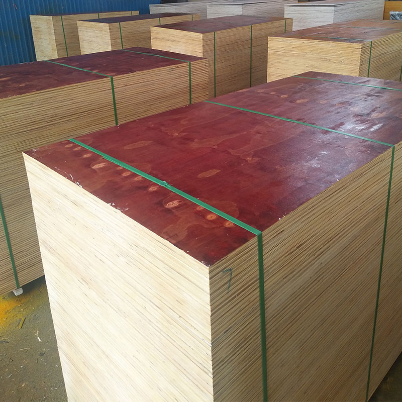 供應(yīng)臨沂楊木大紅板，臨沂楊木大紅板生產(chǎn)廠家，臨沂楊木大紅板批發(fā)