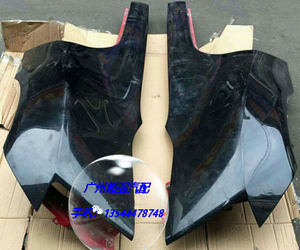 供應(yīng)奔馳GL550剎車盤，鼓風(fēng)機(jī)，起動機(jī)，減震器，原廠件