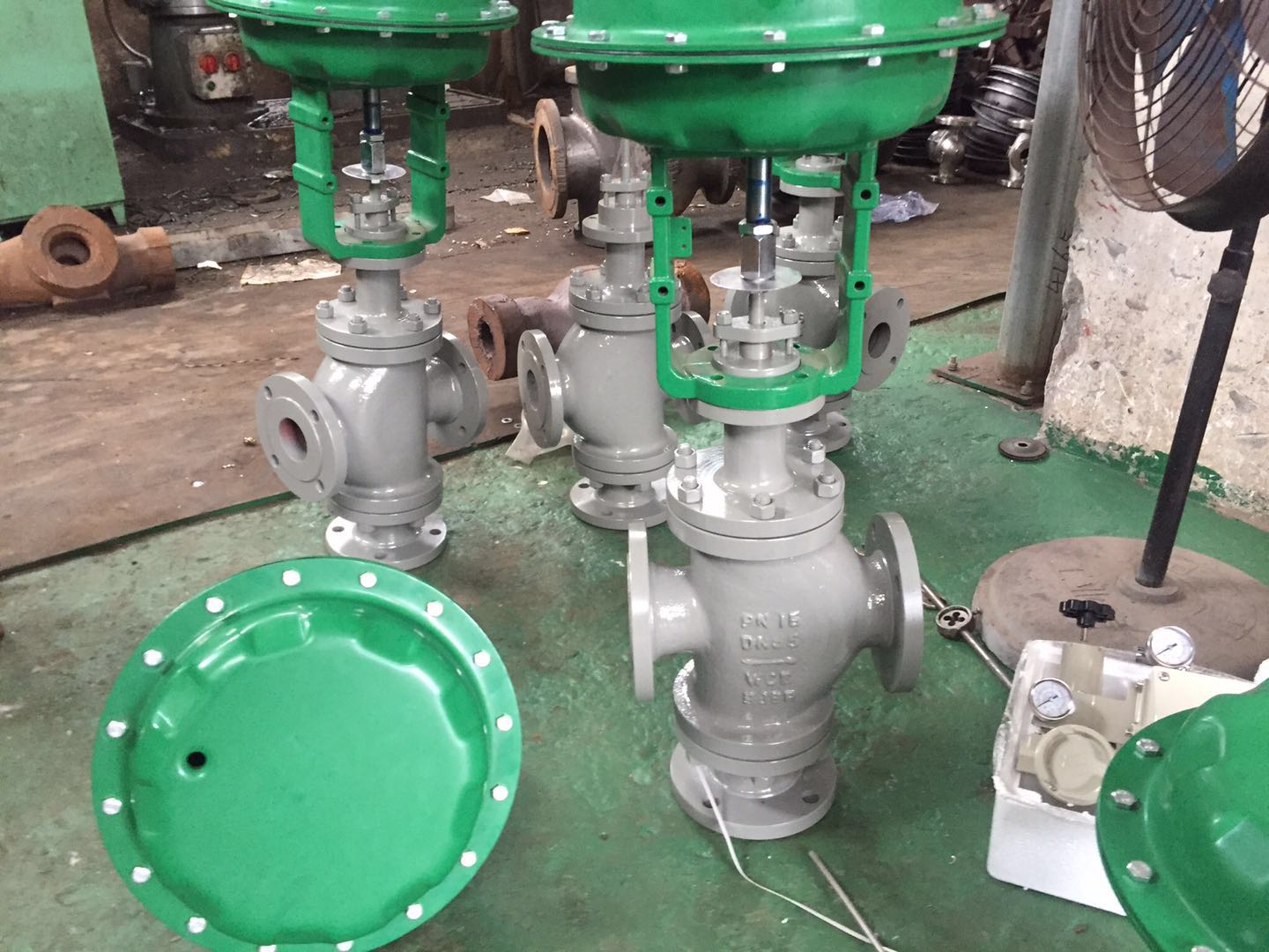 氣動三通調(diào)節(jié)閥 調(diào)節(jié)閥