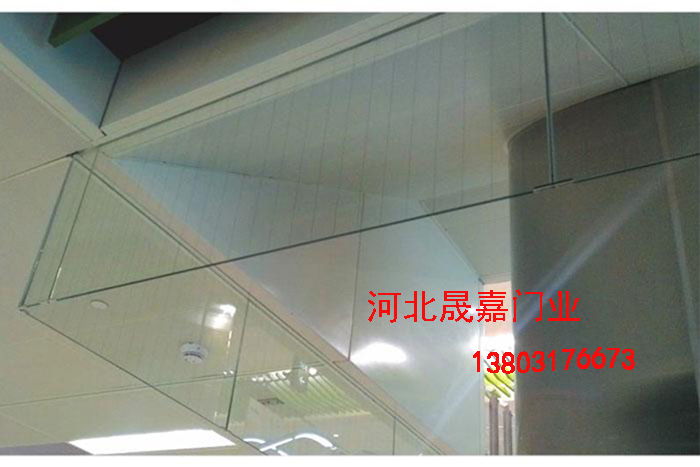 銫鉀防火玻璃 銫鉀防火玻璃_夾絲玻璃垂壁_0.6單片鋼化防火玻璃垂壁