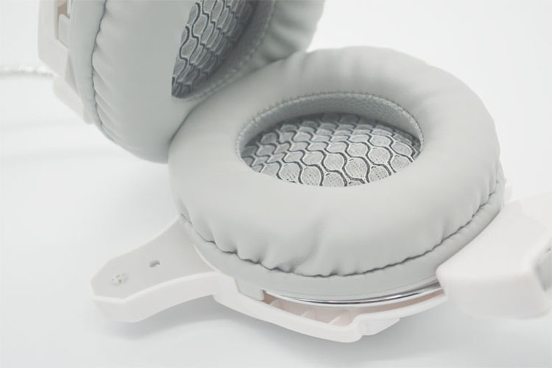 廠家直銷OEM頭戴式游戲耳機(jī)網(wǎng)吧網(wǎng)咖電競(jìng)館臺(tái)式電腦PC耳麥外貿(mào)定制款3.5帶麥 *王