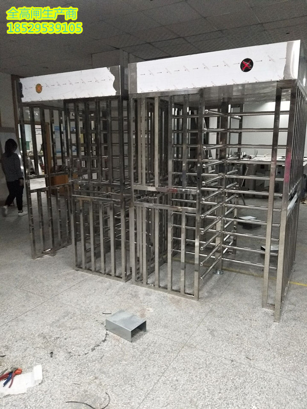 全高閘半高閘工地高鐵站小區(qū)感應(yīng)門(mén) 全高閘半高閘景點(diǎn)道閘小區(qū)道閘