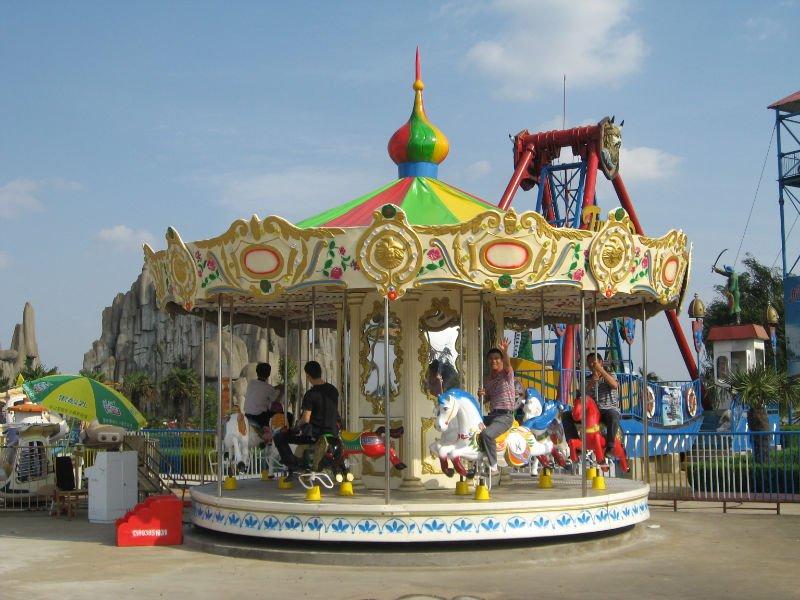 豪華轉(zhuǎn)馬，碰碰車，海盜船，兒童游樂，歡樂噴球車，游樂設(shè)備