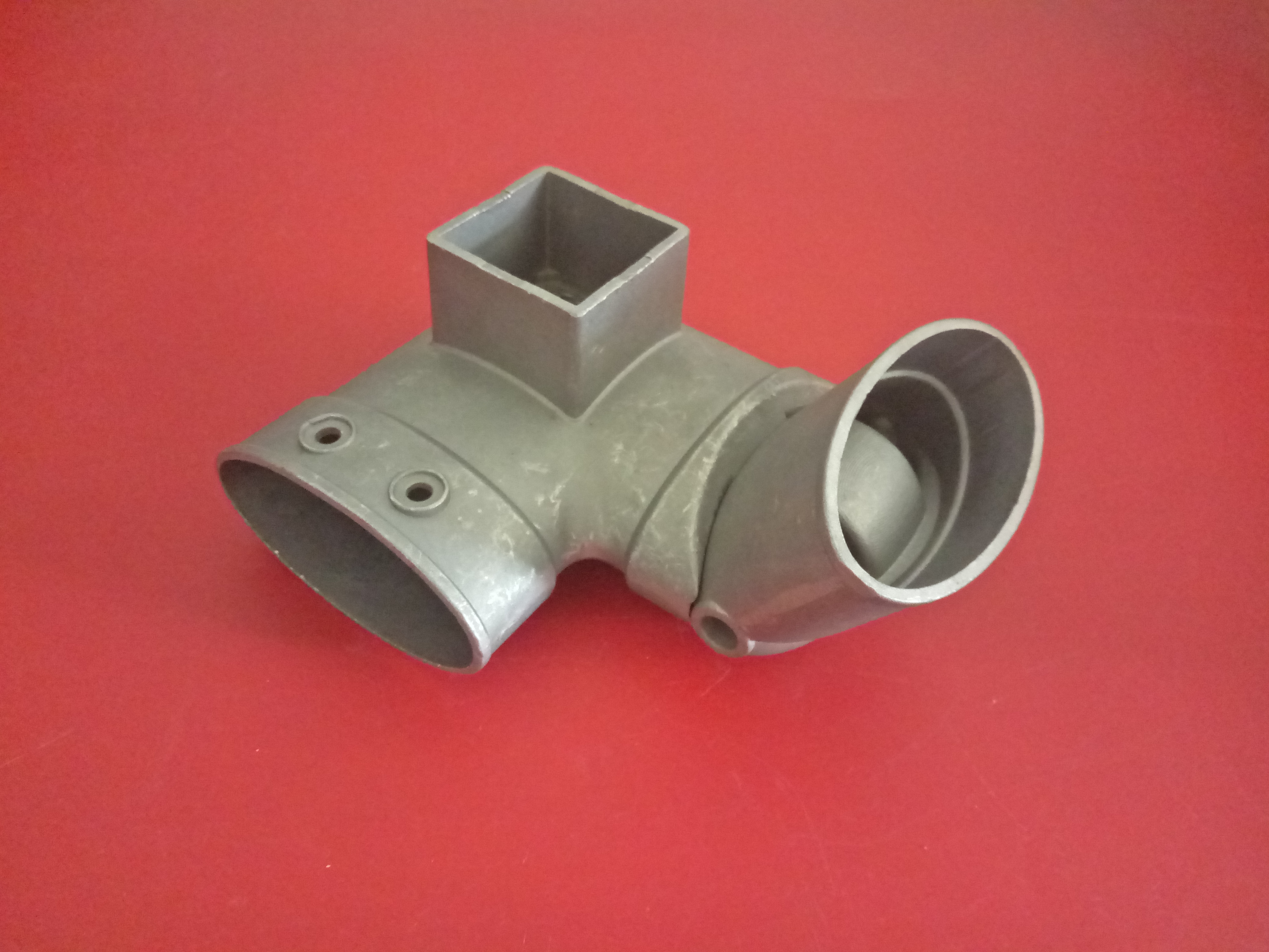 廠家直銷鋅鋼護欄壓鑄鋁樓梯扶手轉角上下活接橢圓三通連接件