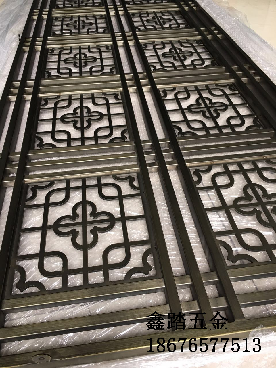 *不銹鋼屏風(fēng)效果圖