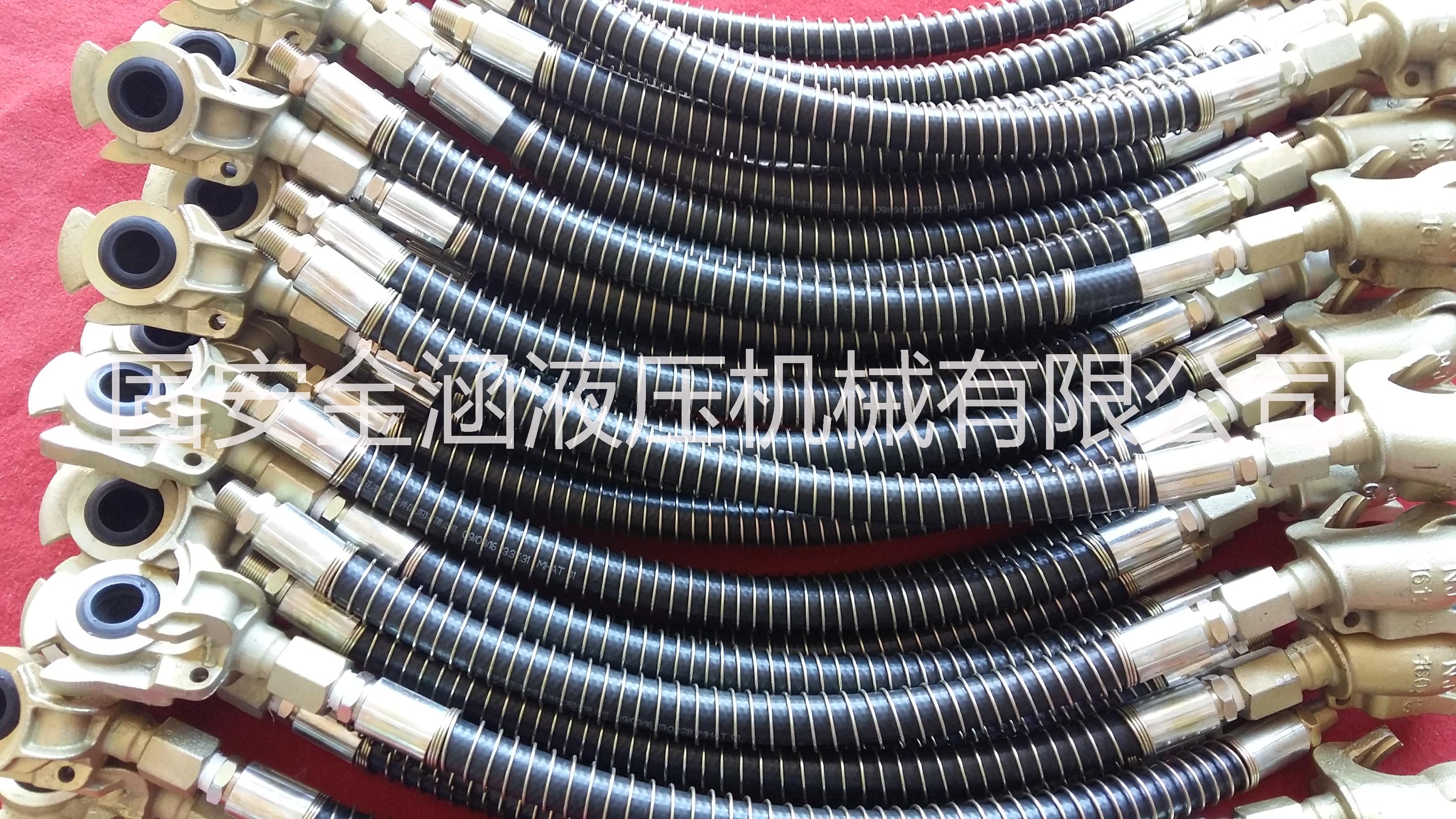 供應(yīng)電力機(jī)車平均軟管總成