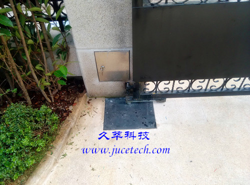 供應(yīng)意大利BFT地埋平開門機(jī)ELI250