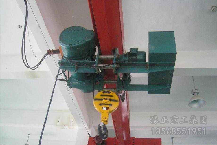 LDP型電動單梁起重機(jī)，低凈空單梁行車價格