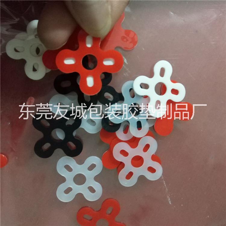 供應(yīng)異形硅膠成品 單面3M硅膠方形腳墊 珠海透明硅膠粒