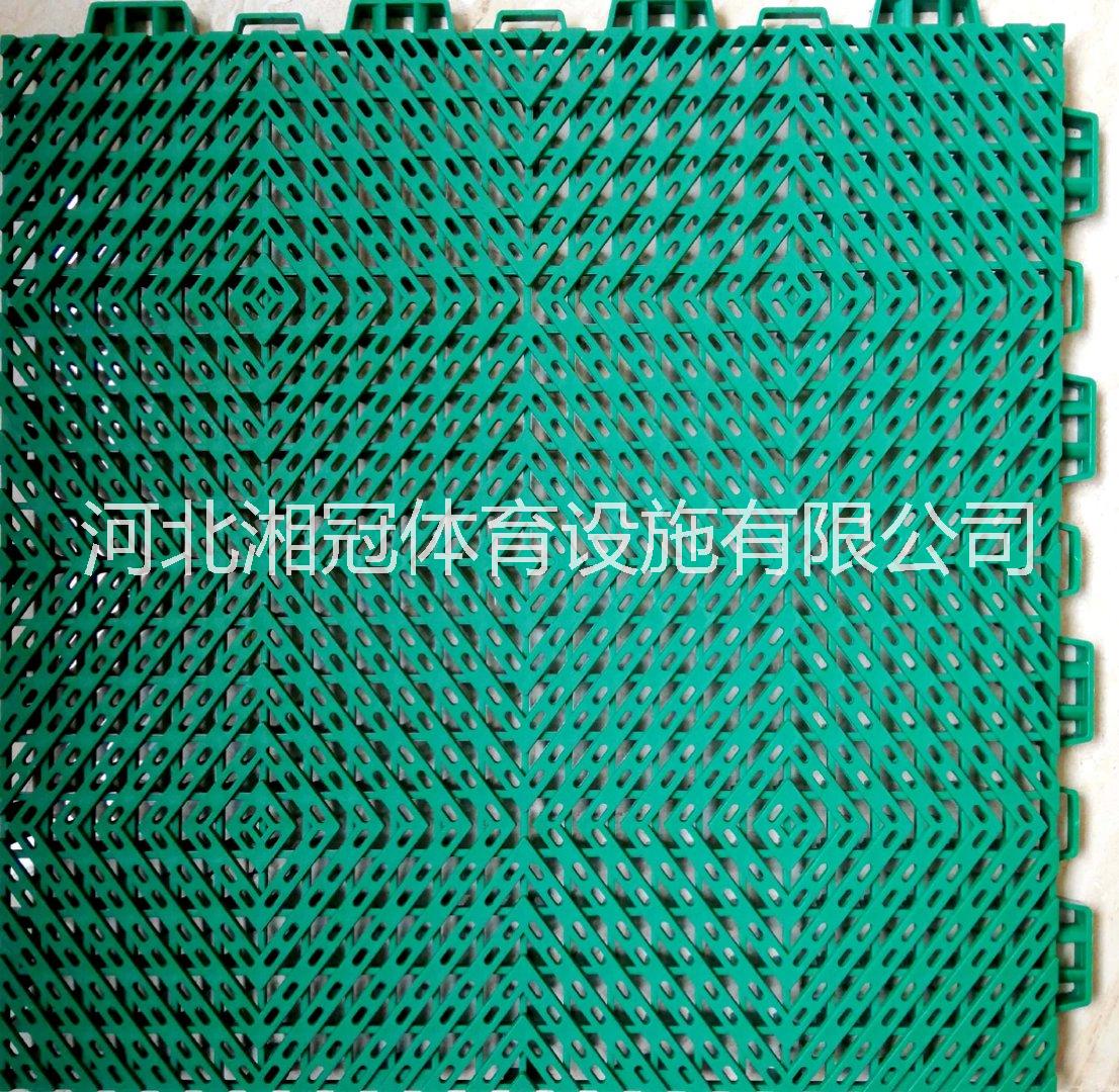 拼裝地板批發(fā)，云南籃球場(chǎng)懸浮地板昆明幼兒園懸浮地板廠家昭通市拼裝地板施工普洱市懸浮地板 五峰拼裝懸浮地板幼兒園環(huán)保地板