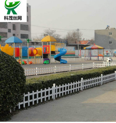 草坪圍欄網(wǎng)廠家直銷 河北草坪圍欄網(wǎng)專賣店 安平草坪圍欄網(wǎng)供應(yīng)商 草坪圍欄網(wǎng)廠家