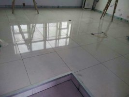 供應(yīng)煙臺(tái)加強(qiáng)陶瓷面防靜電地板