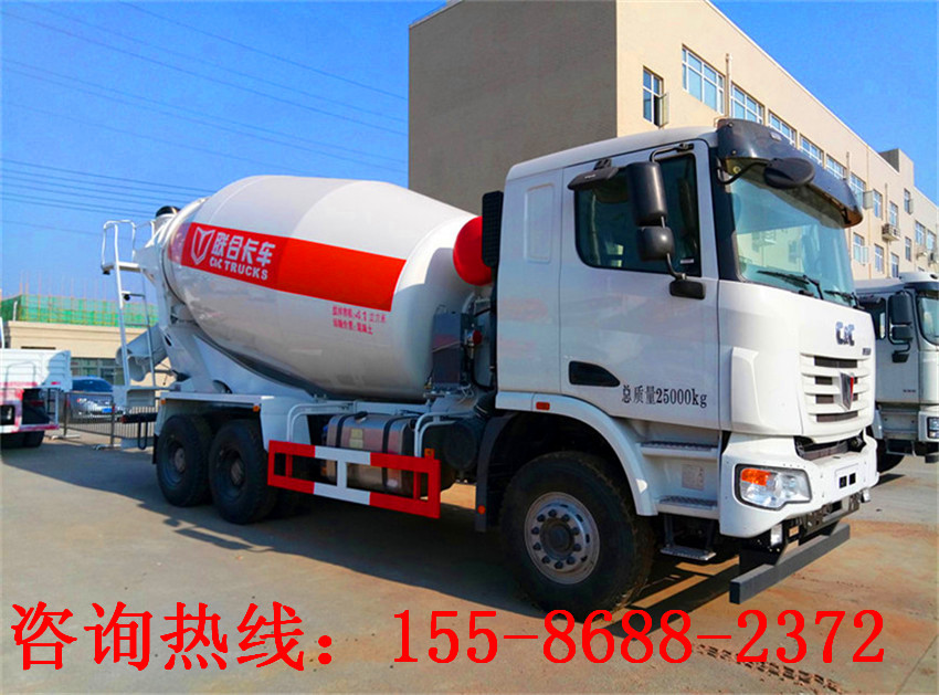 重汽15方攪拌車多少錢一輛，15方攪拌車多少錢