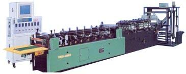 三邊封/中封兩用高速制袋機 系列中封、三邊封兩用制袋機