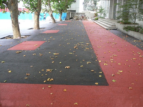 濟(jì)南*的彩色透水混凝土廠家 專(zhuān)業(yè)施工