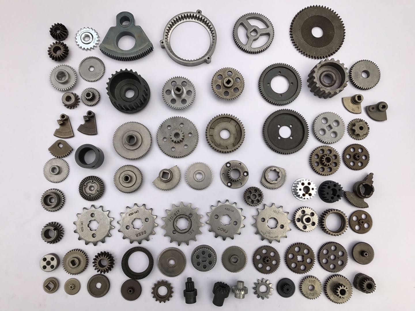 廣東玩具配件齒輪廠家直銷  玩具配件齒輪報價  玩具配件齒輪供應(yīng)商   廣東玩具配件齒輪批發(fā) 玩具配件齒輪價格