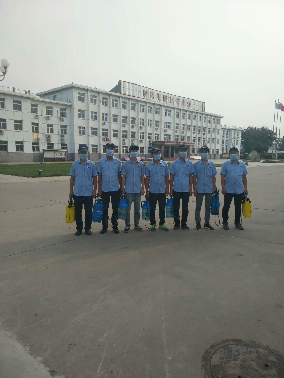 消殺公司 除四害公司 滅老鼠 滅蟑螂 滅蚊蠅 滅白蟻 滅跳蚤 滅臭蟲(chóng)等衛(wèi)生害蟲(chóng)。