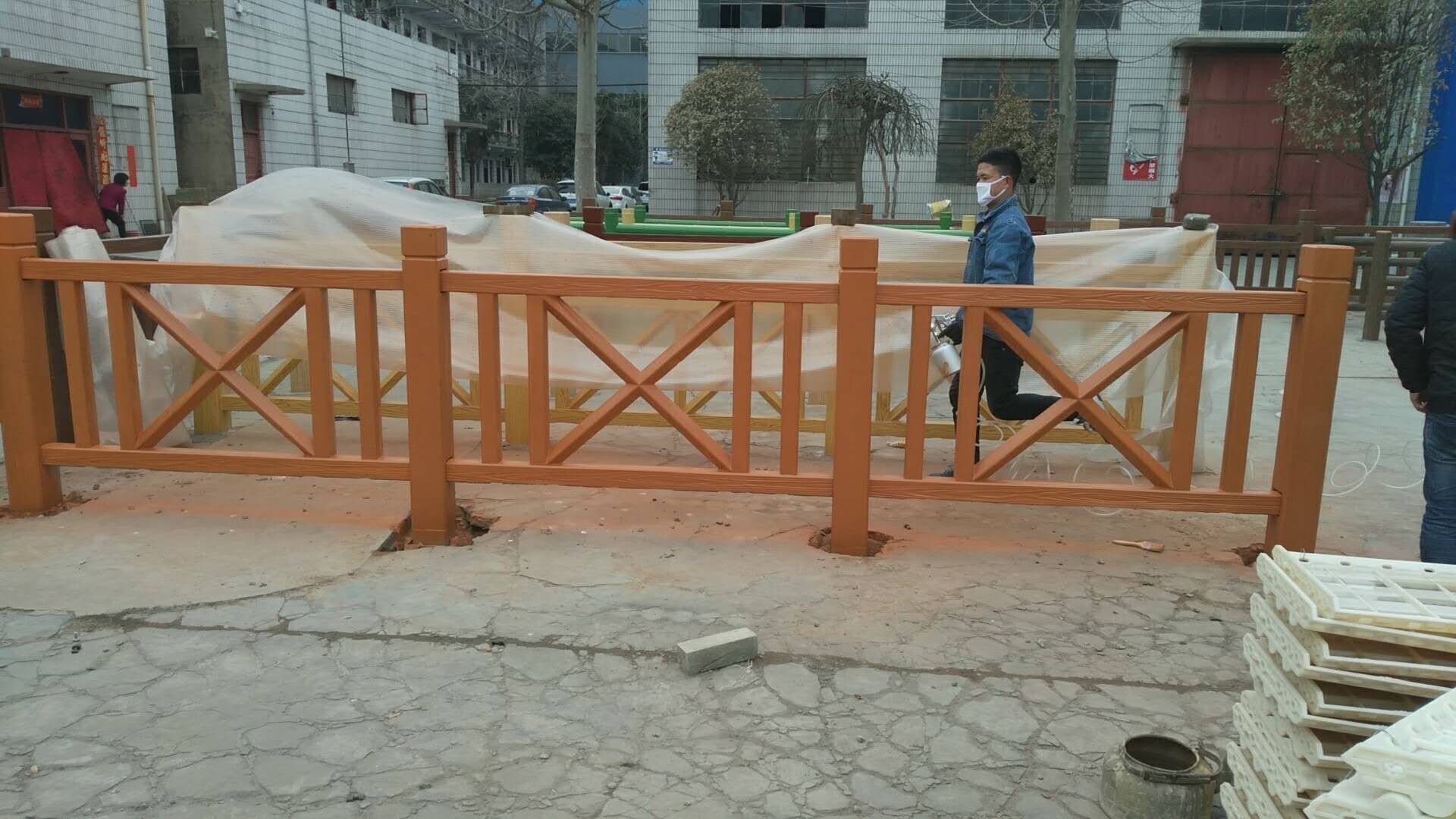 北京晟泰仿木護(hù)欄 仿木護(hù)欄廠家