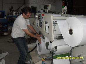 簡(jiǎn)易熱熔膠涂布機(jī) 涂布機(jī)廠家直銷(xiāo) 醫(yī)用熱熔膠涂布機(jī)