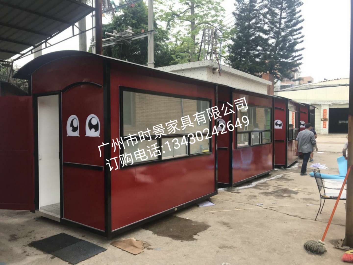 供應(yīng)南寧游樂(lè)園實(shí)木售貨車(chē) 定制售貨亭 步行街時(shí)尚小吃車(chē)