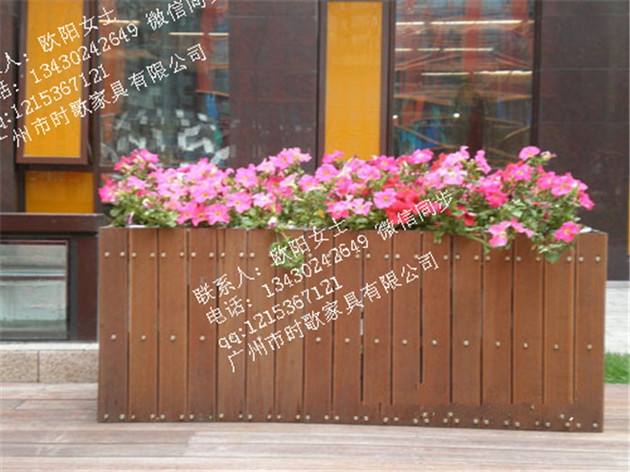 廈門步行街定制實(shí)木防腐花箱 街道綠化環(huán)?；ㄏ浣M合 廣州花箱批發(fā)直銷