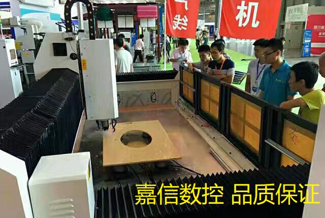 濟南嘉信JX-3015石英石臺面加工中心 自動換刀 異形切割開盆孔