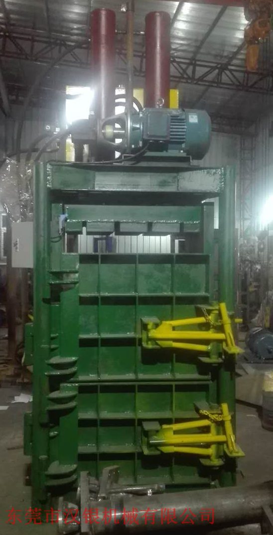 漢銀機(jī)械 60噸立式打包機(jī)，立式壓包機(jī)，廢紙壓包機(jī)，液壓打包機(jī)，塑料打包機(jī)