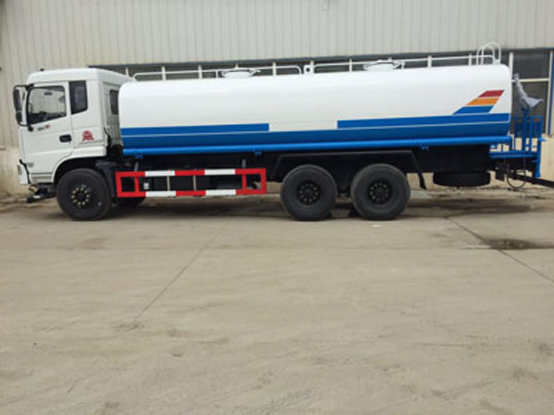 廠家直銷御龍20噸灑水車