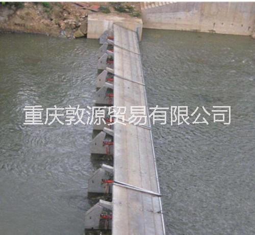 液壓鋇_貴州定制水力自控翻板閘門鋼壩閘門水利機械公司
