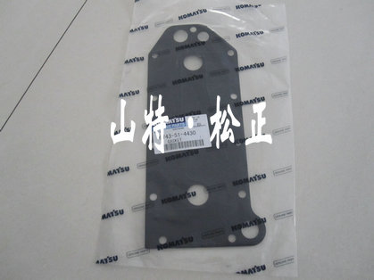 小松機油冷卻器蓋，小松原廠300-7機油冷卻器蓋 襯墊