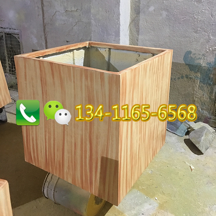 玻璃鋼圓柱形花盆雕塑廠家報(bào)價(jià)-火熱銷售-哪里好