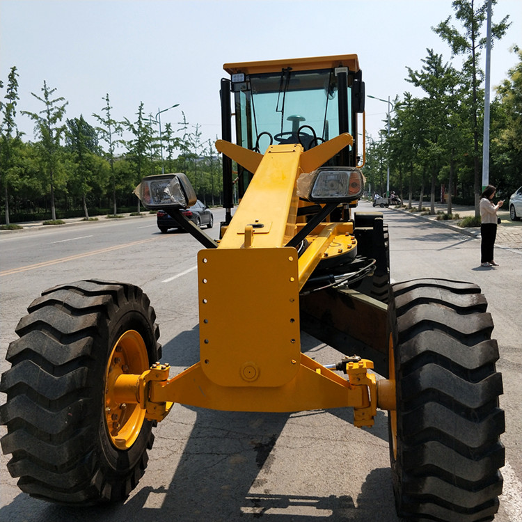 濟(jì)寧瑞源 小型整平機(jī)120自行式平地機(jī)多功能平地機(jī) 廠家直銷