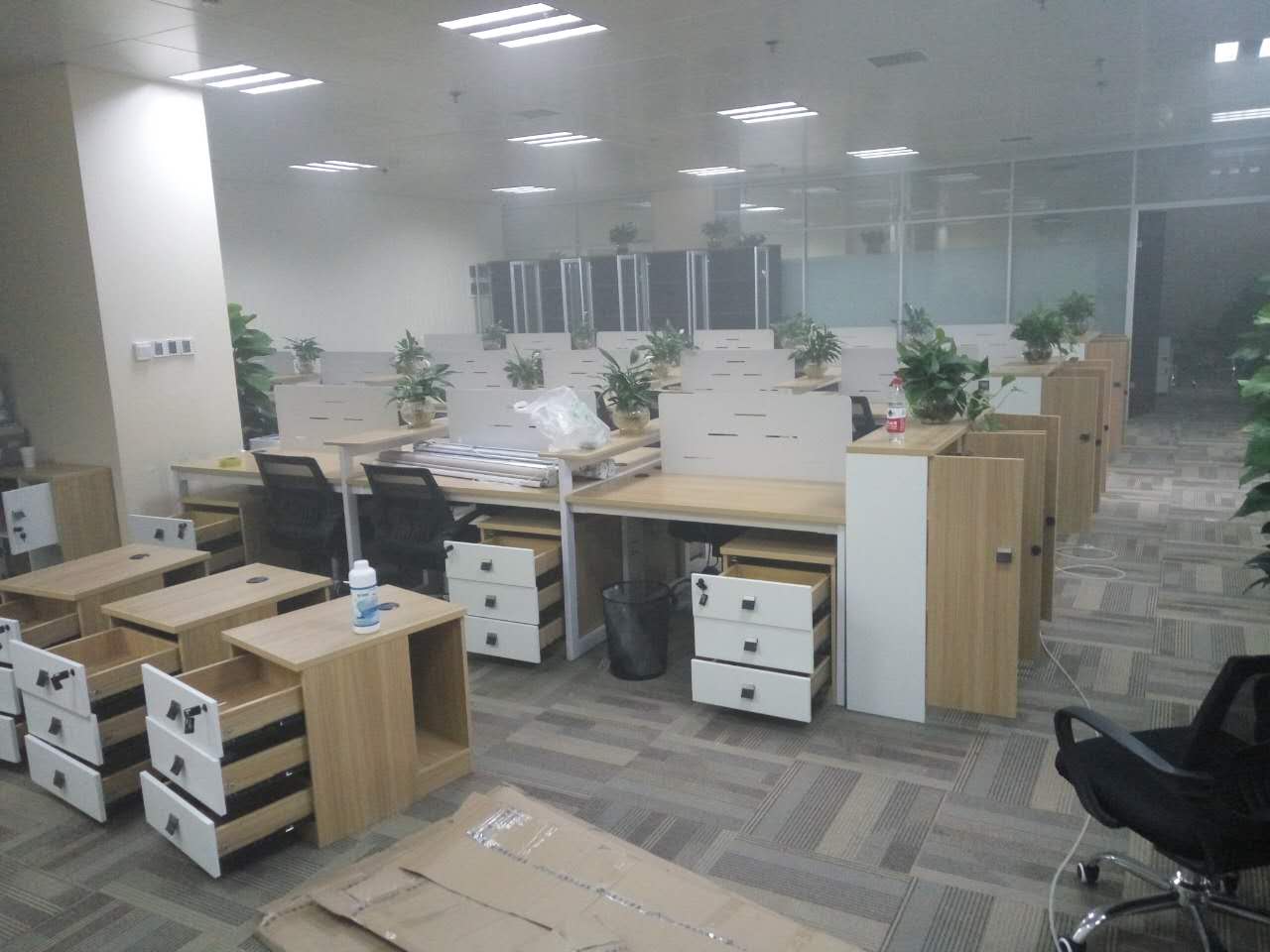 鄭州寫字樓除甲醛 鄭州甲醛檢測公司  鄭州專業(yè)除甲醛公司  新辦公室除甲醛