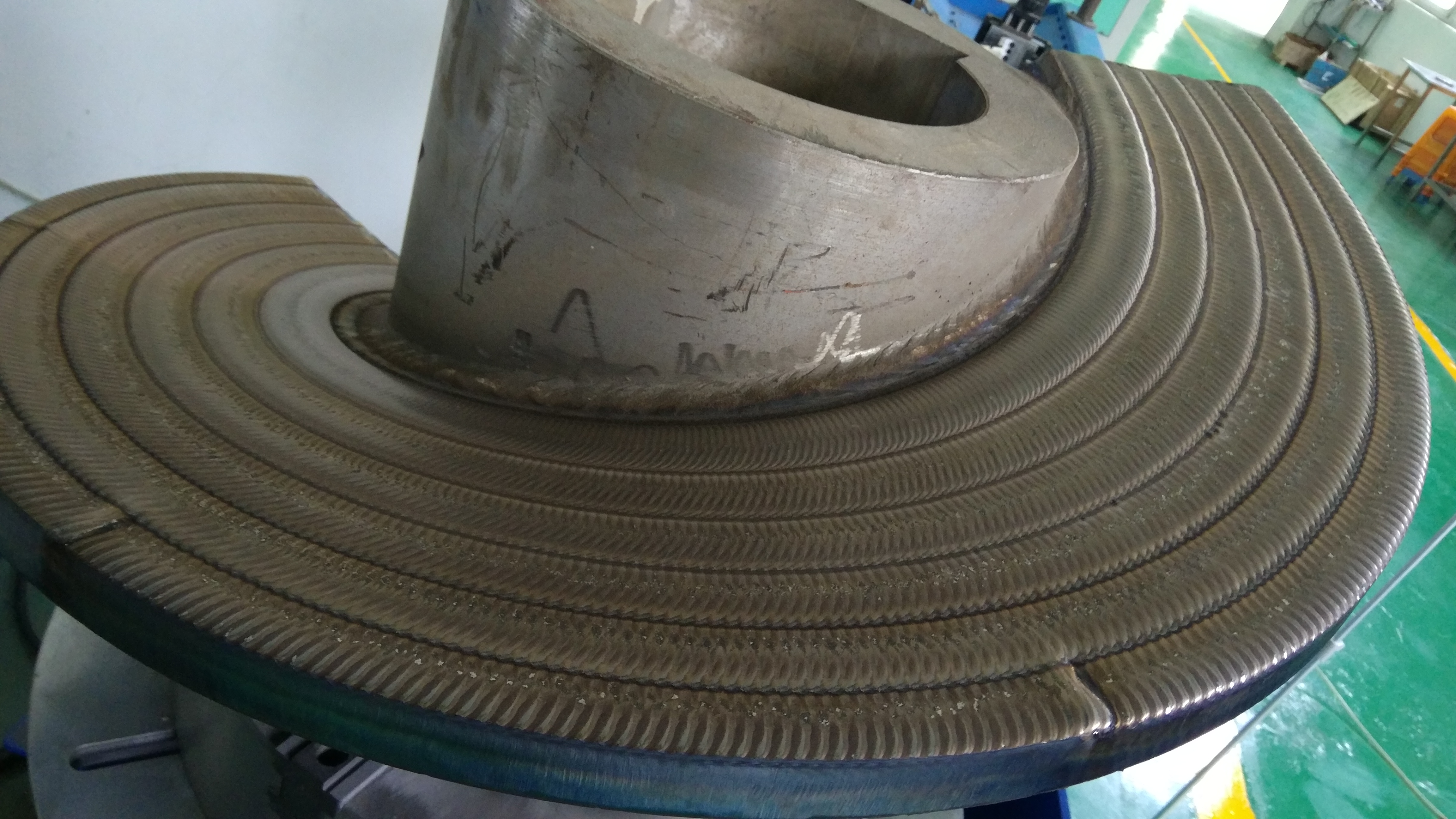 等離子耐磨堆焊機(jī)堆焊磚機(jī)絞龍