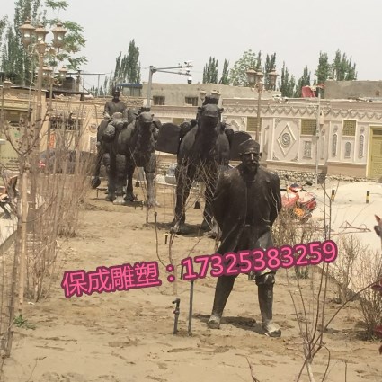 大型鑄銅駱駝廣場銅雕駱駝工藝品加工定做銅駱駝生產廠家