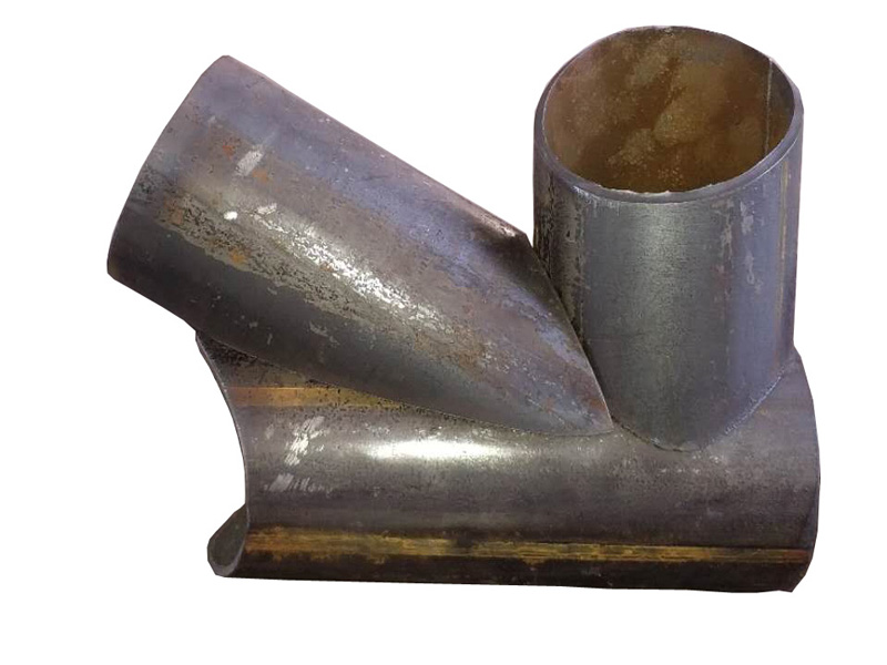 信本科技相貫線切割機(jī)自動(dòng)等離子切割鋼管一次編程自動(dòng)切割