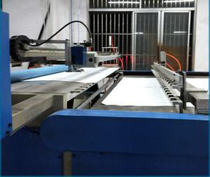 無(wú)紡布?jí)夯M切機(jī) 無(wú)紡布橫切機(jī)