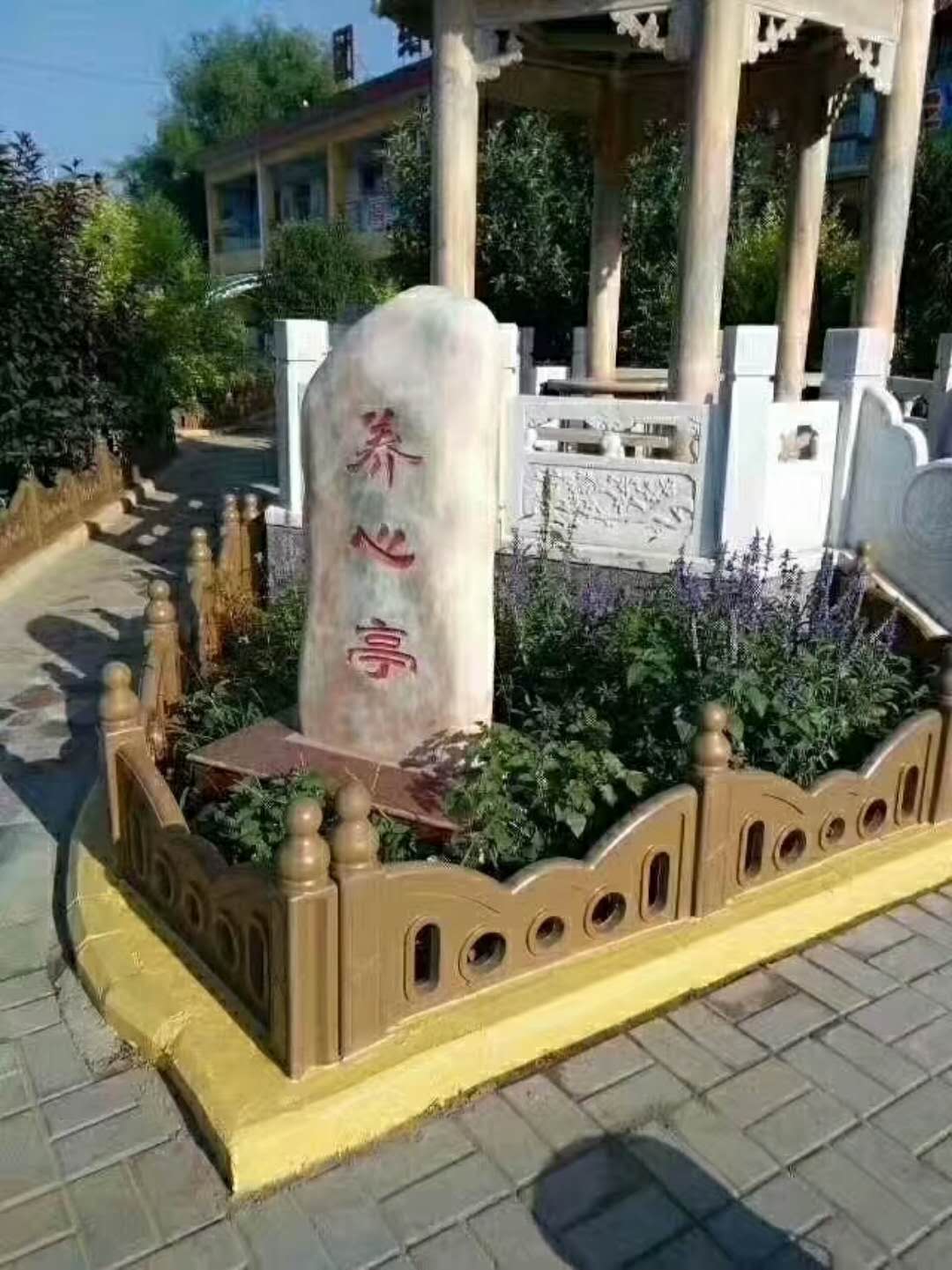 廠家直銷水泥仿木護(hù)欄 草坪護(hù)欄景觀護(hù)欄